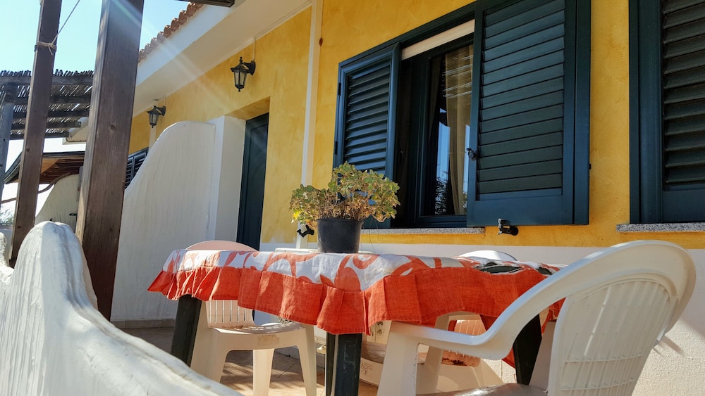 Residenze Porto Pino in Sant'anna Arresi, Italy