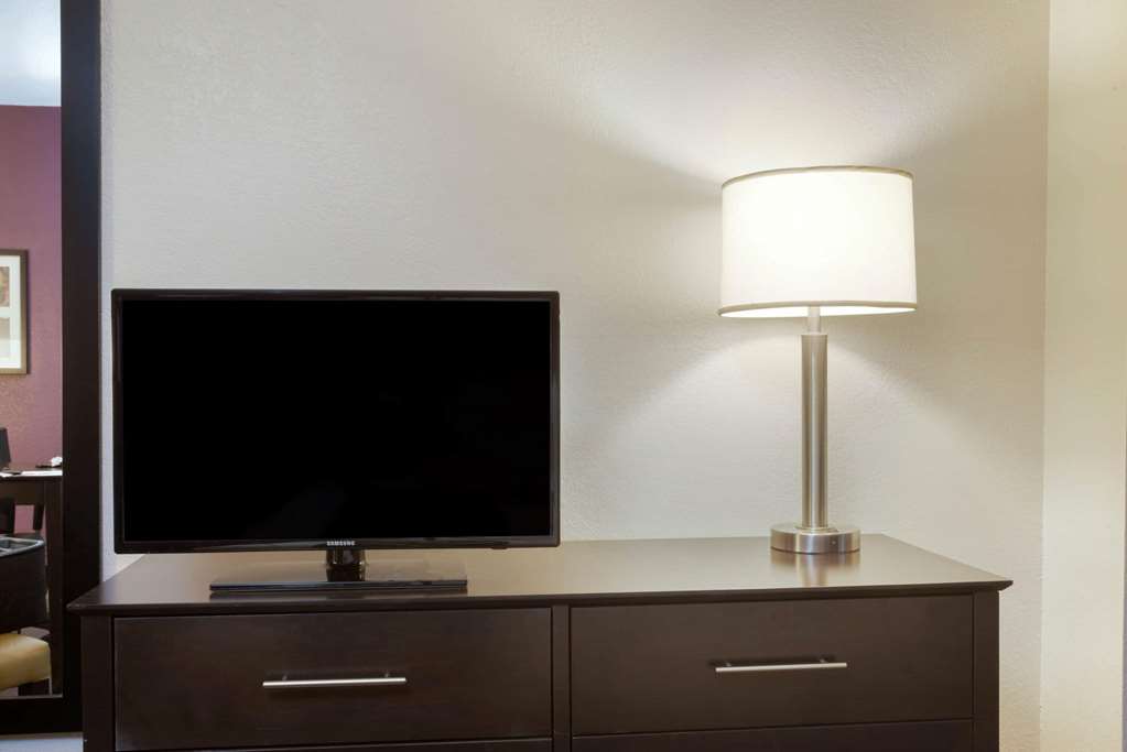 La Quinta Inn by Wyndham Miami Airport North - photo 11