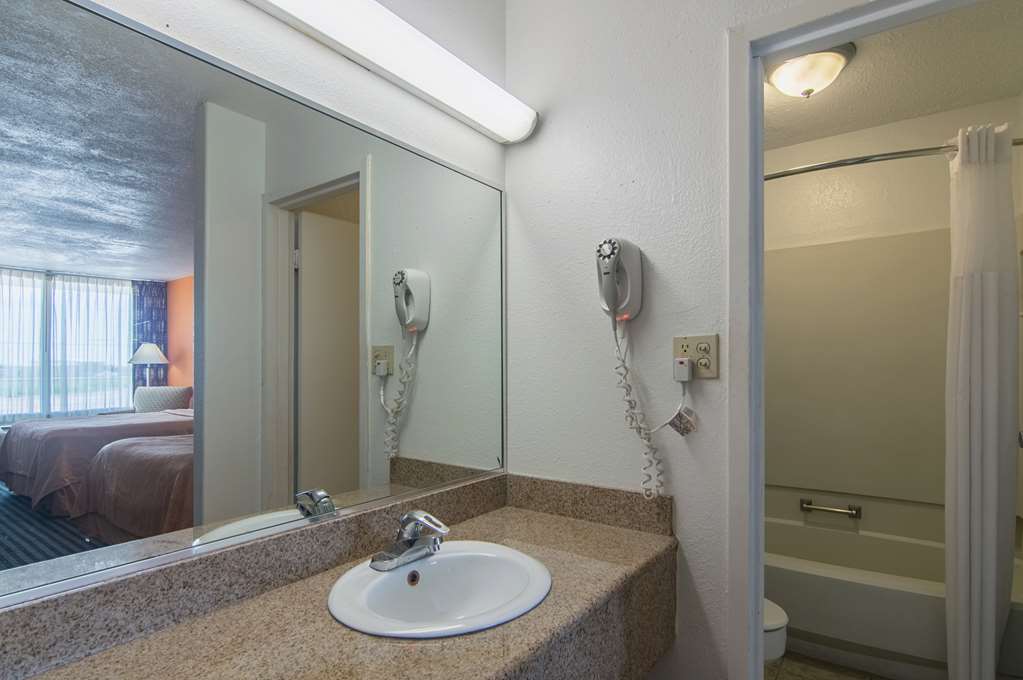 Motel 6 Liberal KS - photo 17