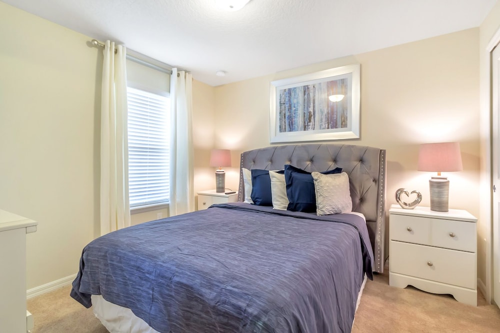 Solterra Resort 7BD Brand New Pool Home #7st565 - photo 4