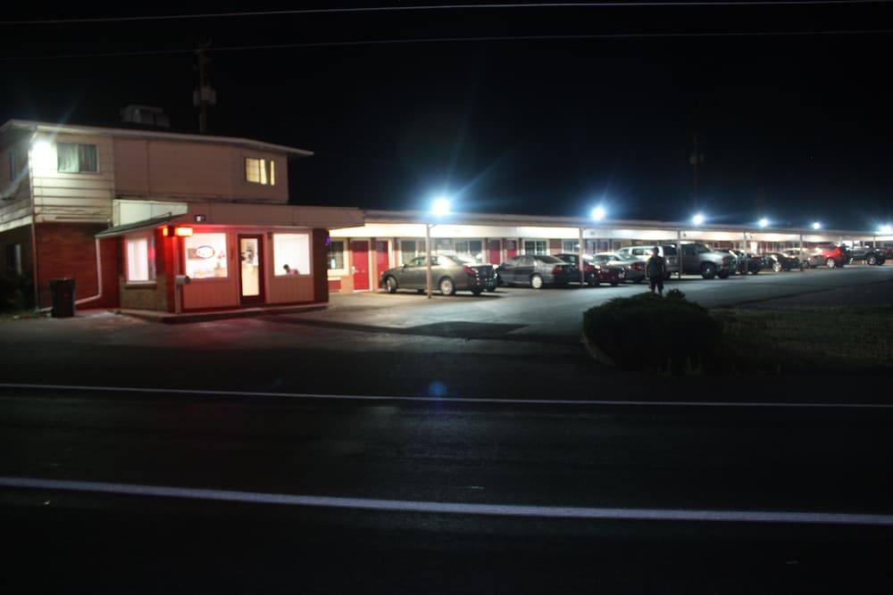 A 1 Budget Motel - photo 106