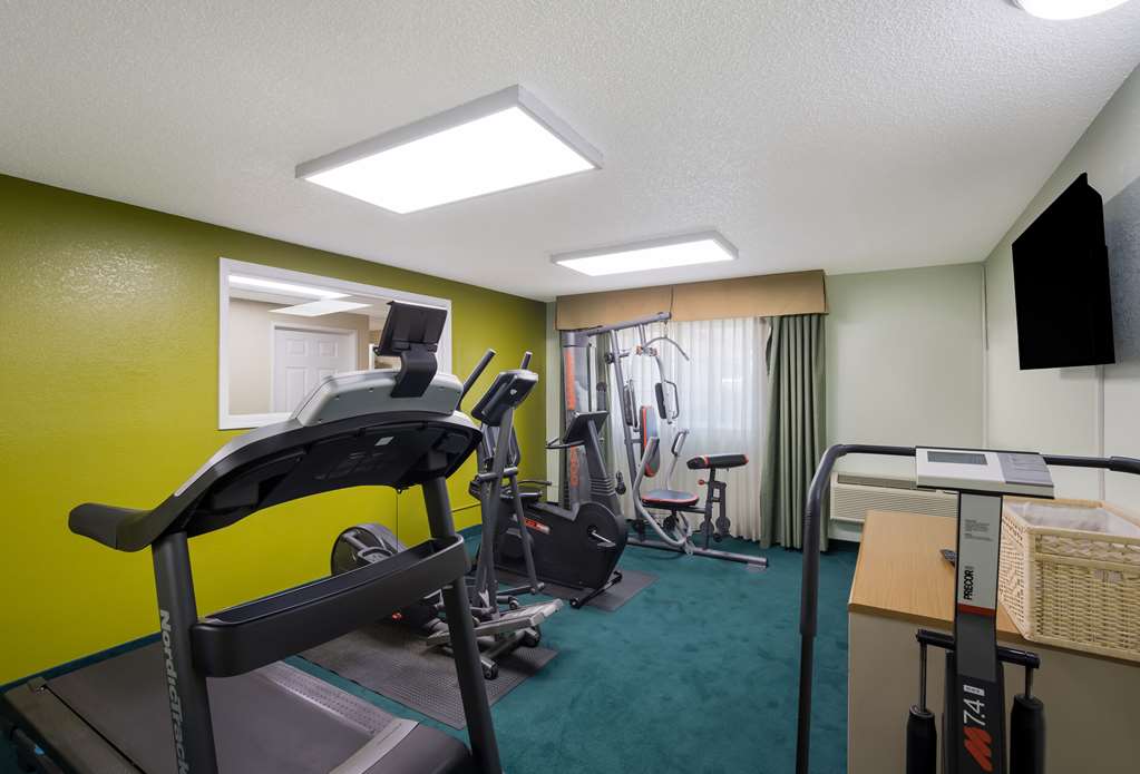 Quality Inn & Suites Medford Airport - photo 26