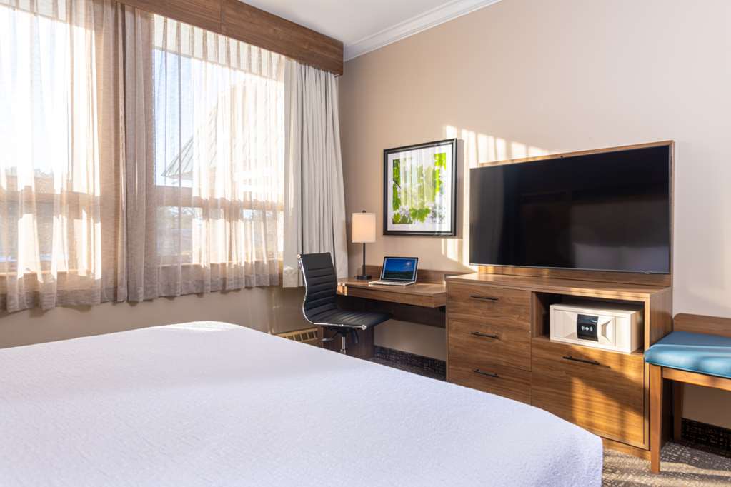 Best Western Plus Waterbury Stowe - photo 36