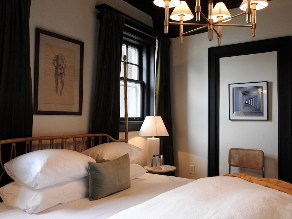 Truitt Hotel - photo 16