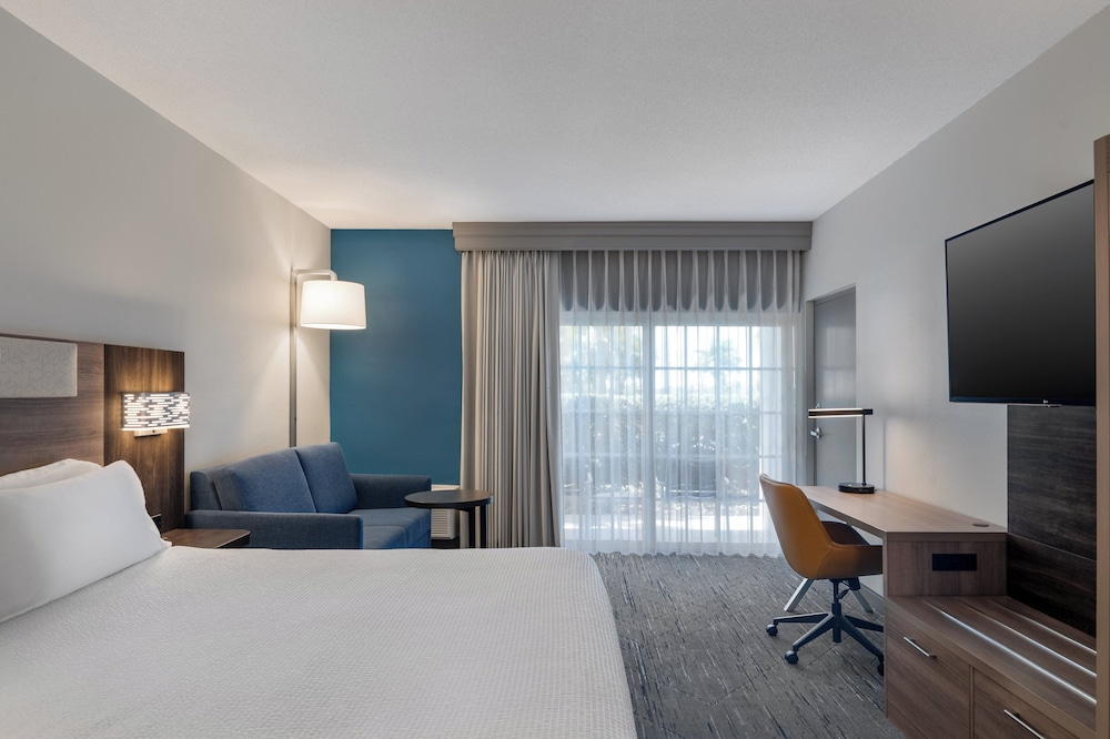 Holiday Inn Express North Palm Beach Oceanview by IHG - photo 41