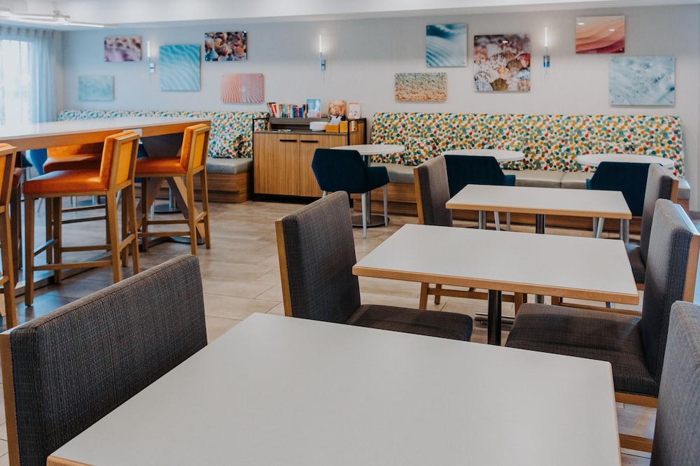 Hampton Inn Rehoboth Beach - photo 74