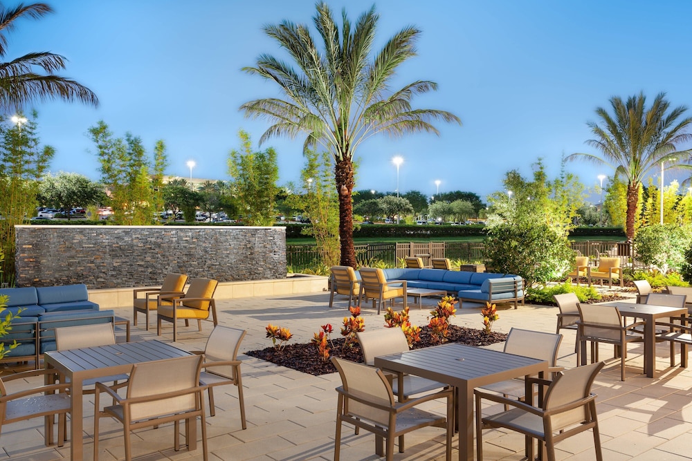 Residence Inn by Marriott Orlando at Millenia - photo 35