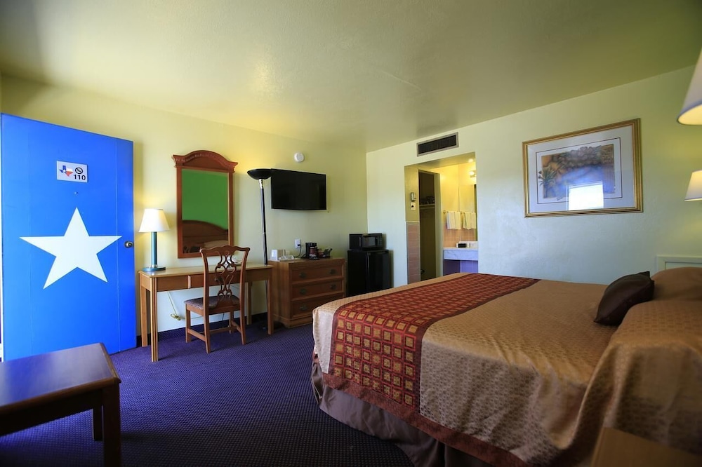 Shamrock Country Inn - photo 16