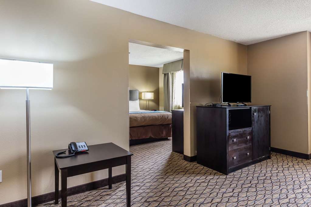 Comfort Inn & Suites Crystal Inn Sportsplex - photo 19