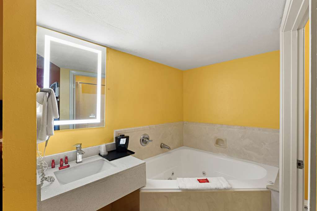 SureStay by Best Western Gulfport - photo 38