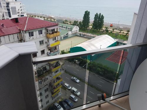 Sea Tower Apart 12