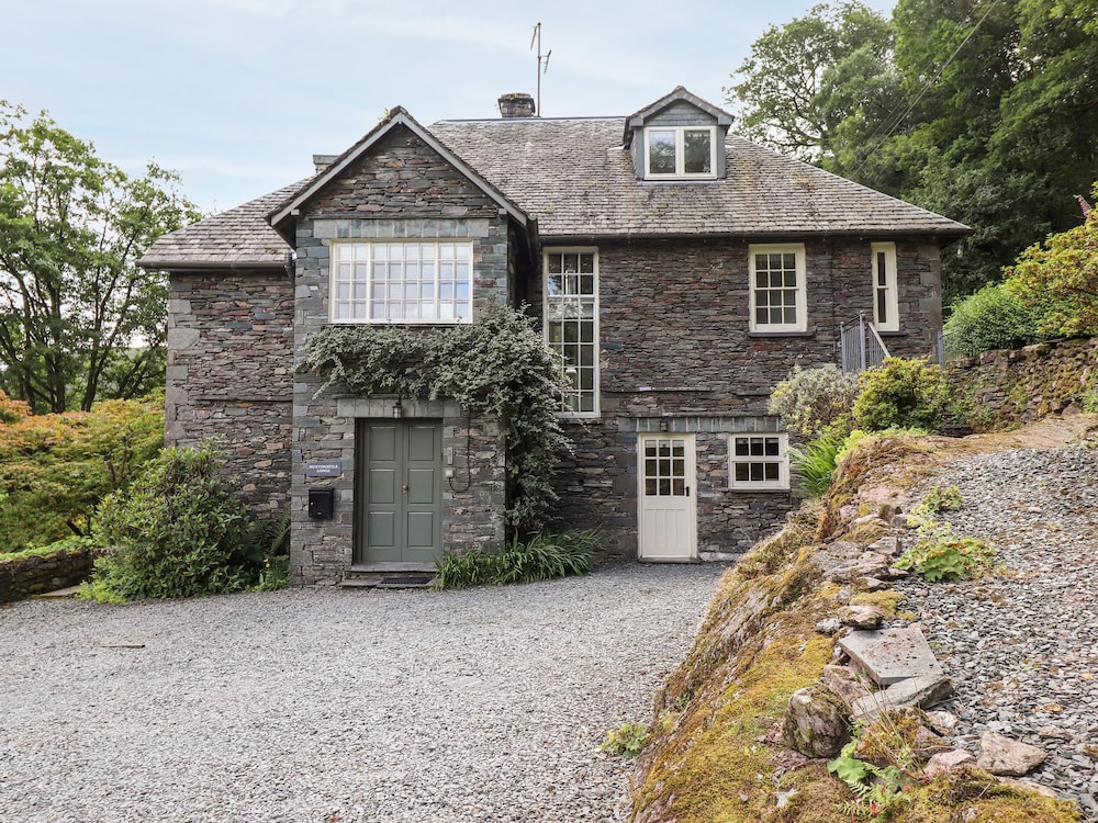Huntingstile Lodge — 4-Star Luxury Hotel in Ambleside, United Kingdom