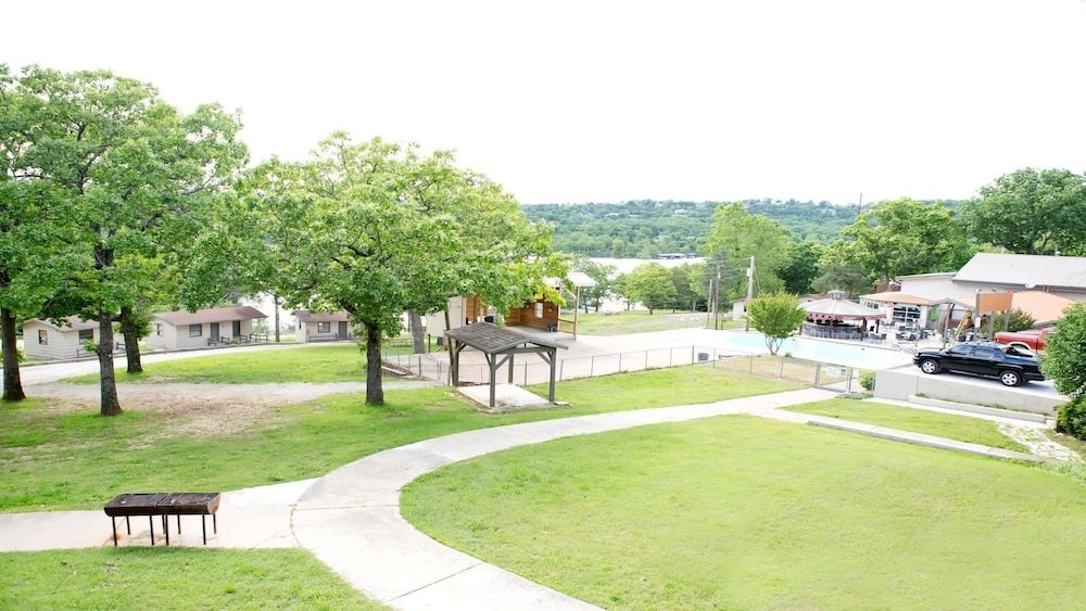 Table Rock Resorts At The Rocks Resort - photo 3