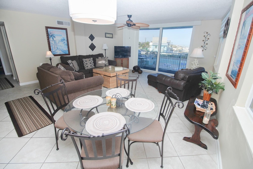 Coronado Towers 201 - photo 11