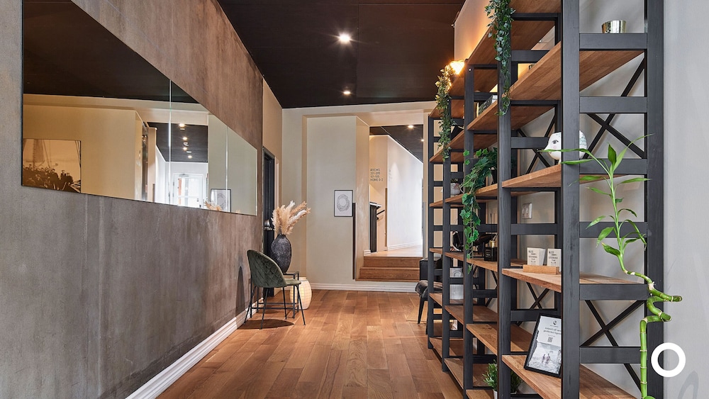 Thingholt Hotel Apartments from Center Hotels — Reykjavik — photo 3
