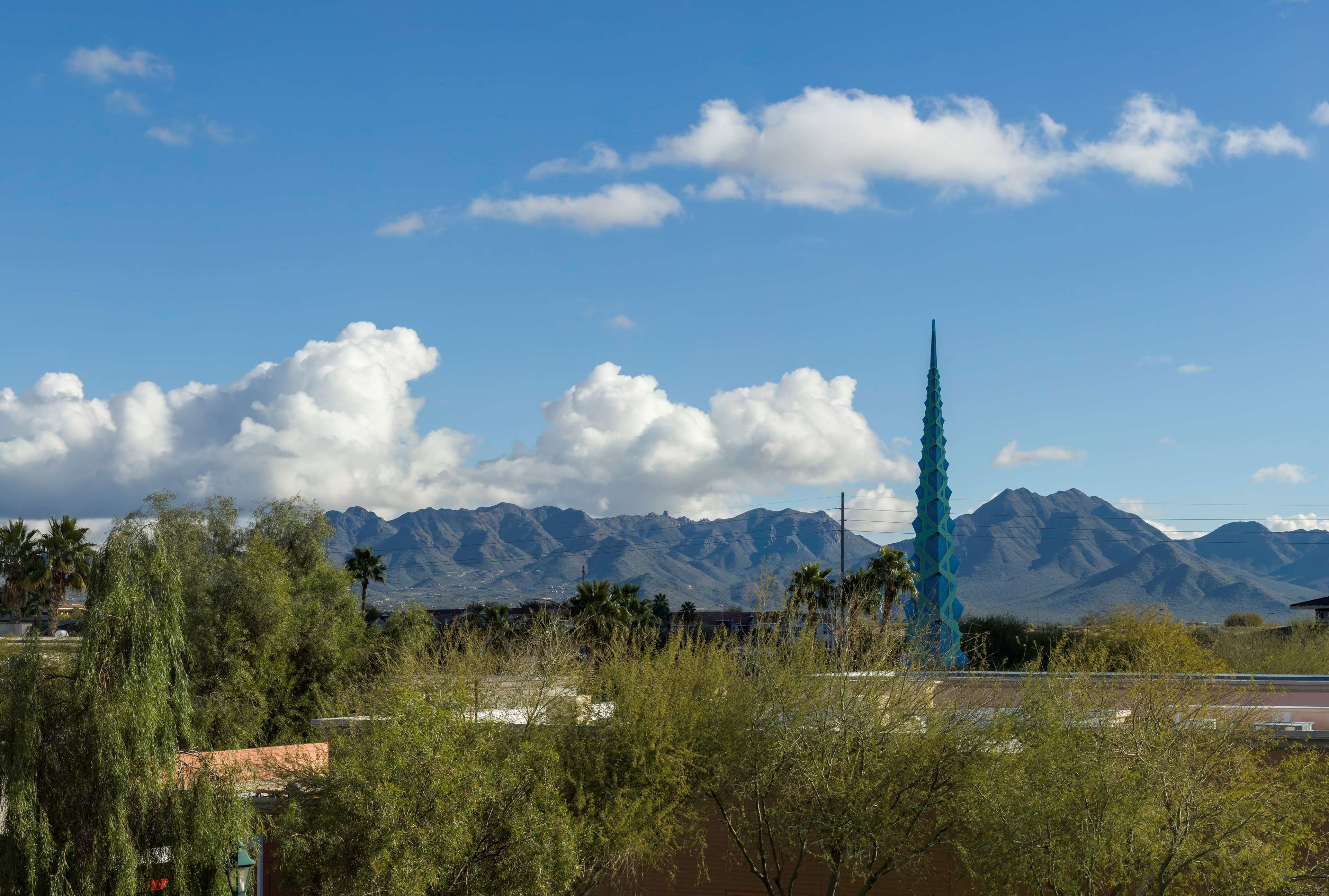 Hampton Inn & Suites Phoenix Scottsdale - photo 3