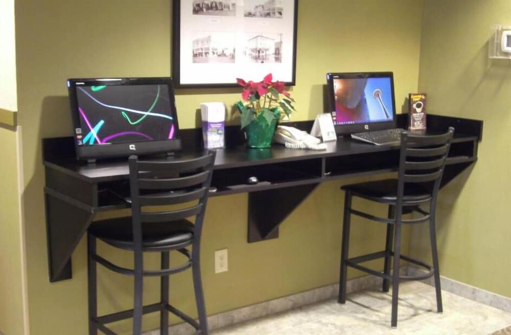 Stay Beyond Inn & Suites - photo 23