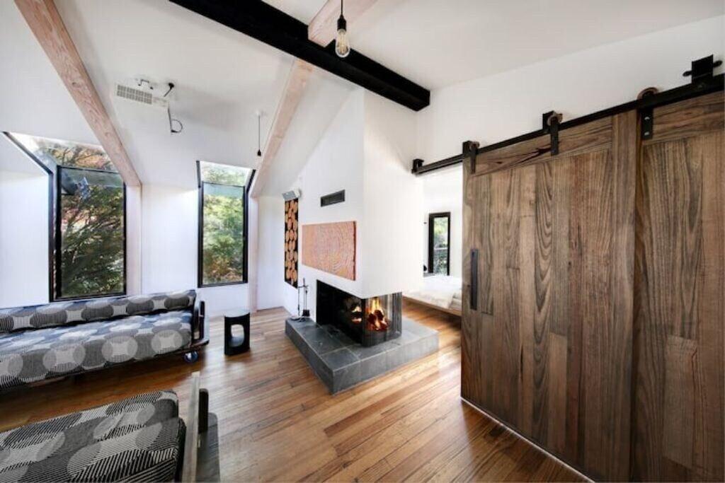 Ancient Future Style At Warby Sabi — Warburton