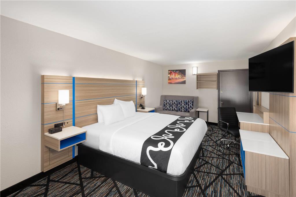La Quinta Inn by Wyndham Nashville South - photo 30