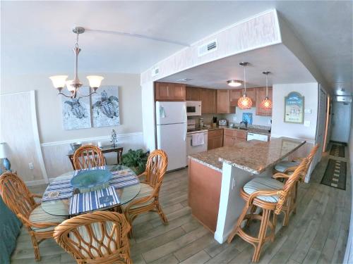 Beautiful Oceanfront Condo 505 — 4-Star Luxury Hotel in Myrtle Beach, United States