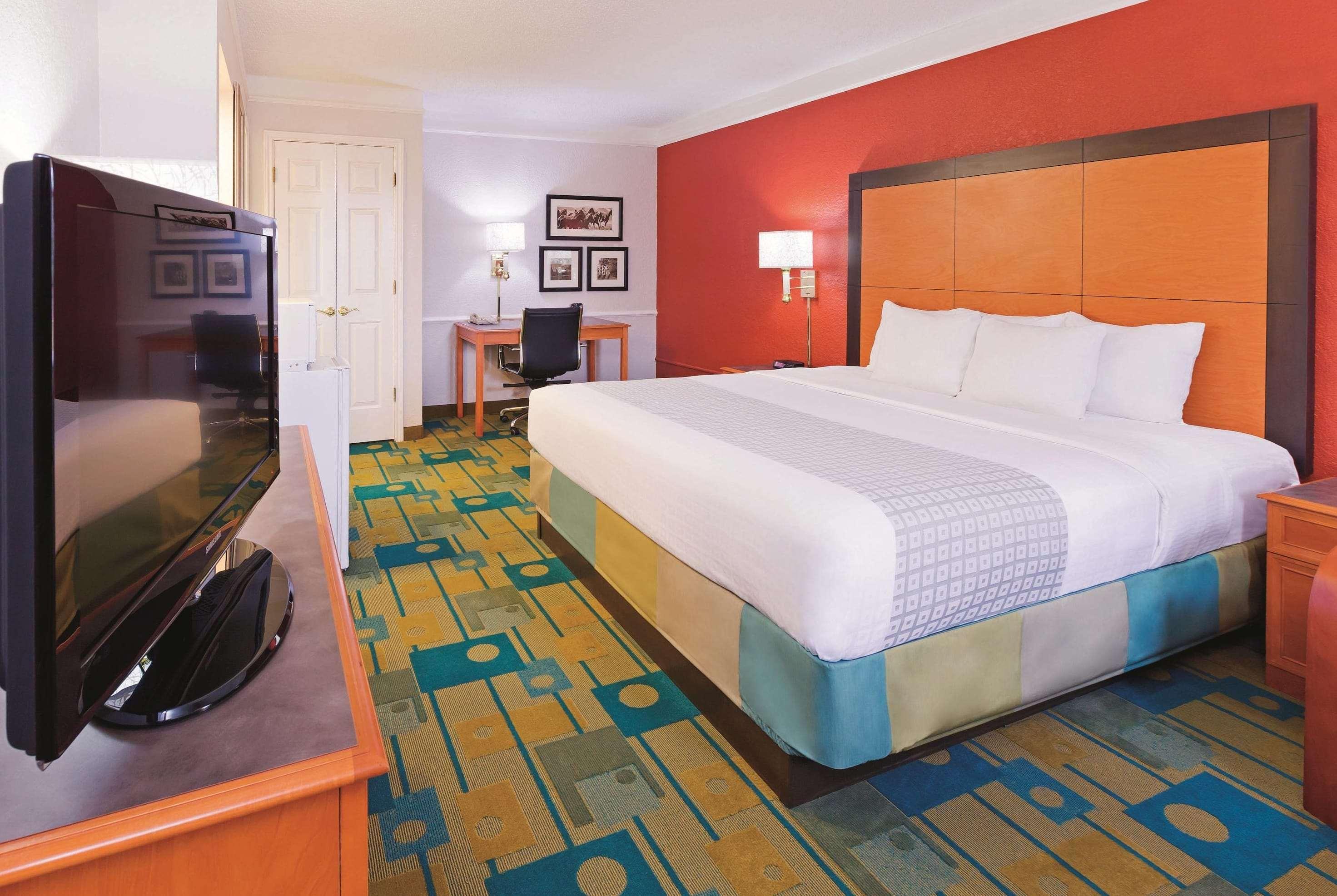 Baymont by Wyndham Lubbock Downtown Civic Center - featured photo