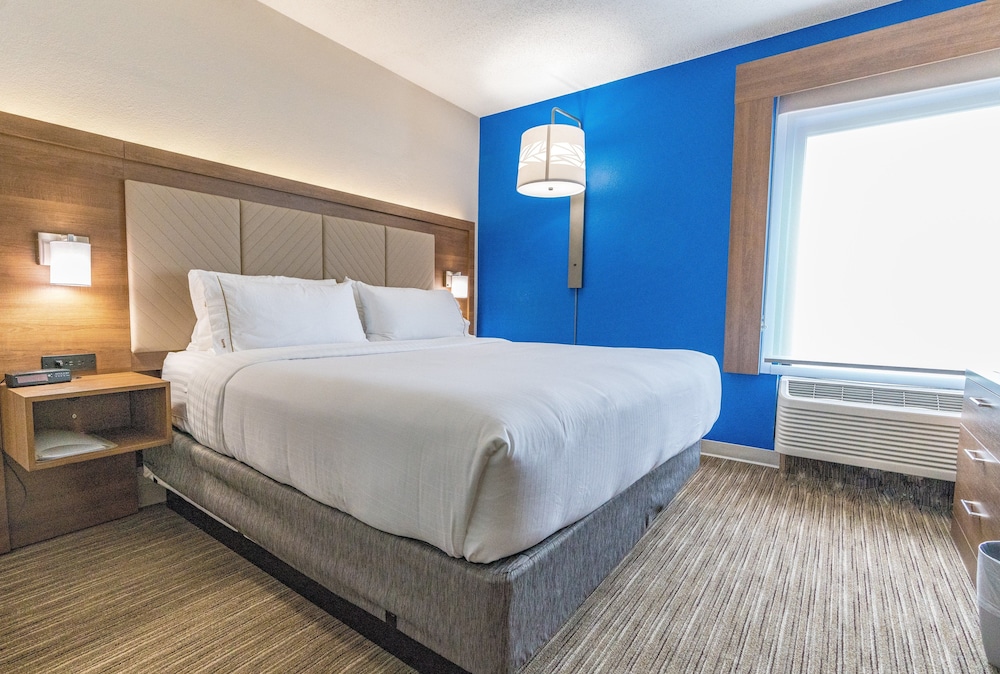 Holiday Inn Express & Suites Nashville Brentwood I 65 by IHG - photo 12