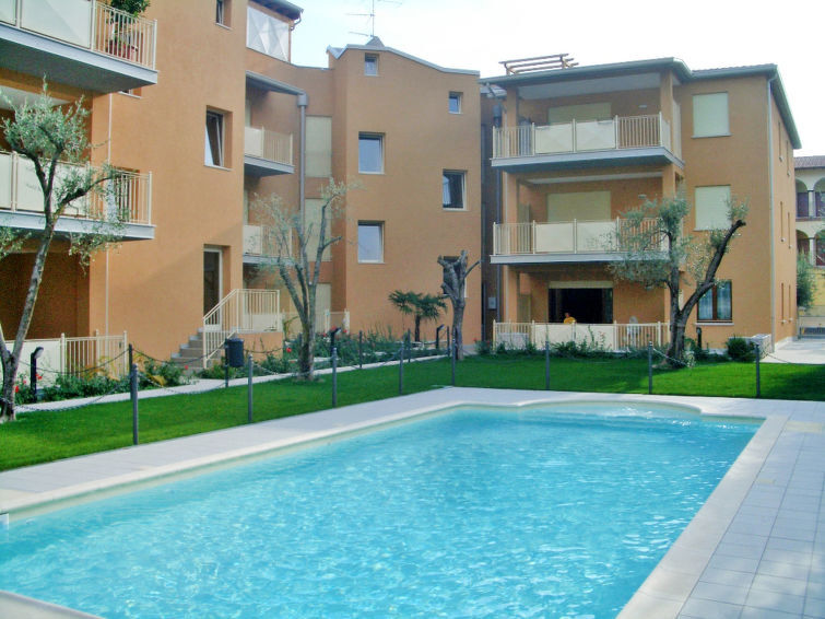 Apartment Il Piccolo by Interhome — 4-Star Luxury Hotel in Toscolano Maderno, Italy