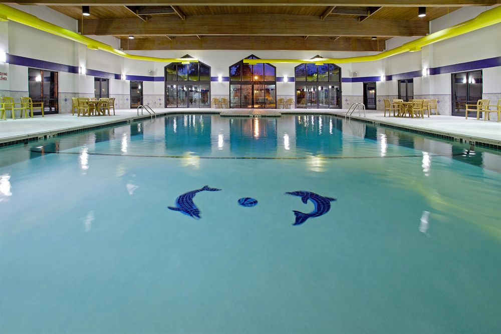 Wyndham Garden Southgate - photo 22
