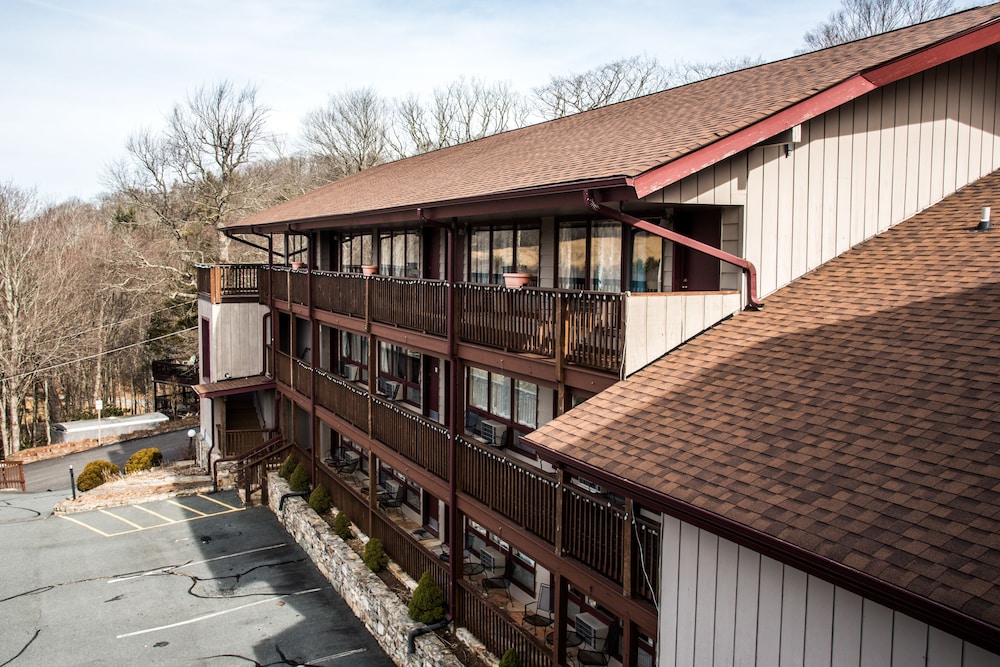 Cliff Dwellers Inn - photo 76