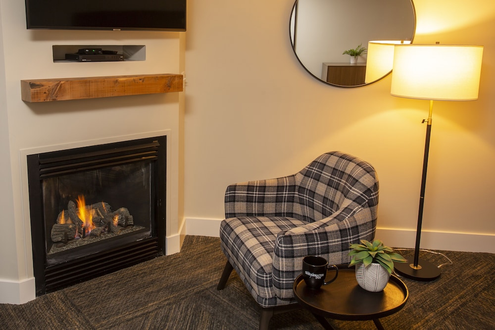 Shearwater Inn - photo 7