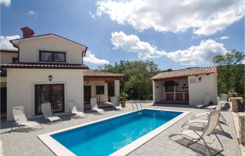 4 Bedroom Awesome Home In Labin — 4-Star Luxury Hotel in Labin, Croatia