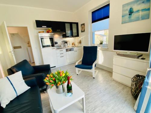 Haus Sanke 4 — 4-Star Luxury Hotel in Ahlbeck, Germany