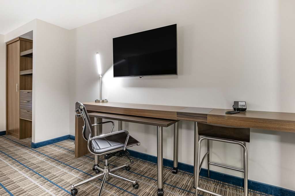 MainStay Suites Georgetown Lexington North - photo 11