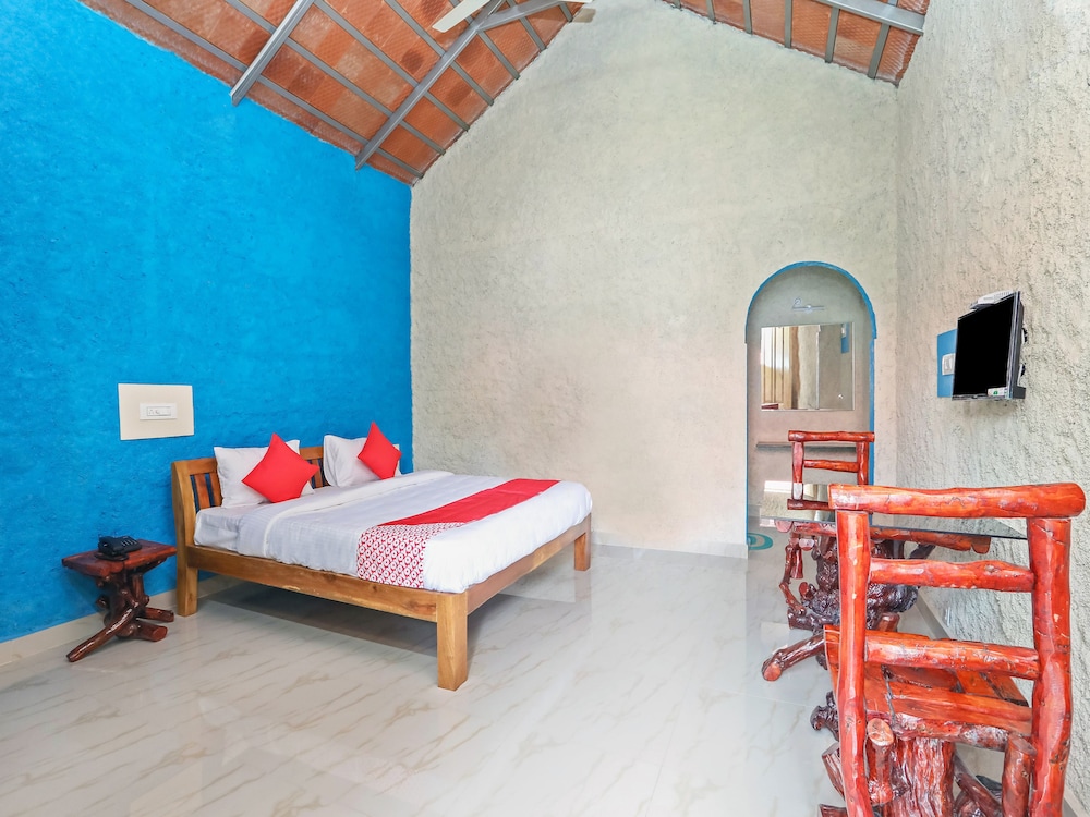 Oyo 26231 Aery Resort in Somvarpet, India