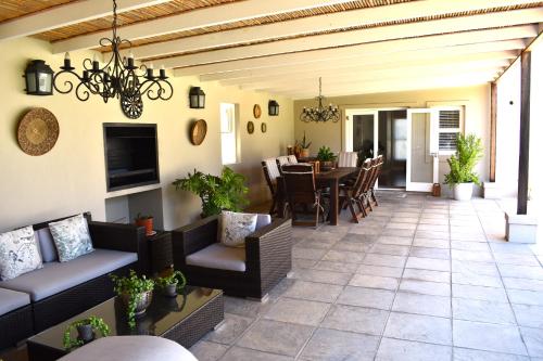 Mountain view home in exclusive security estate Hout Bay Cape Town