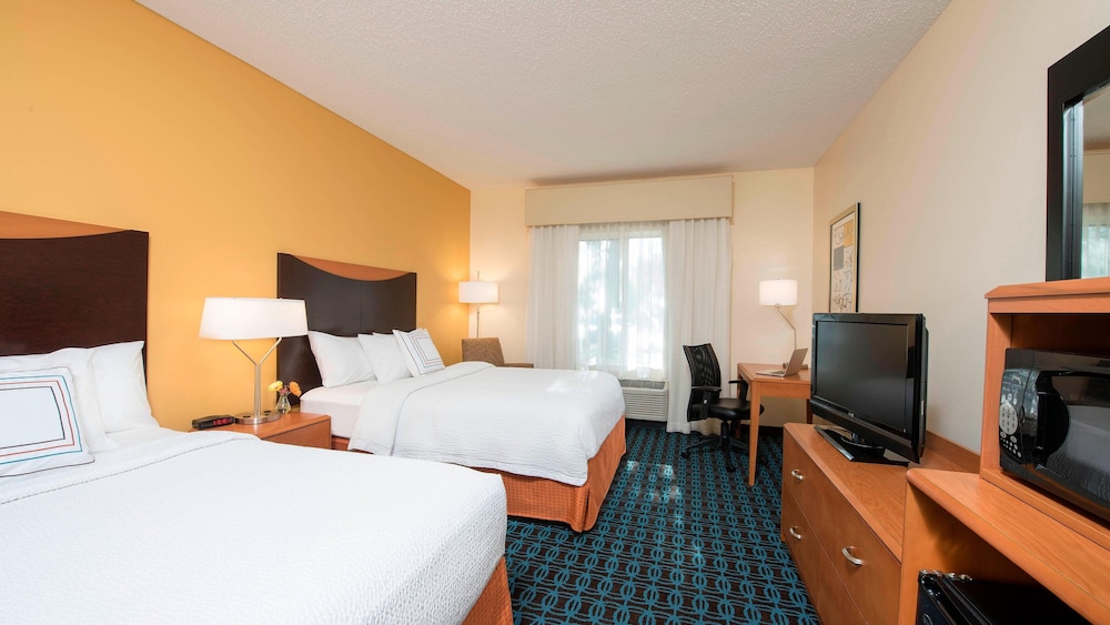 Fairfield Inn & Suites by Marriott Bloomington - photo 4