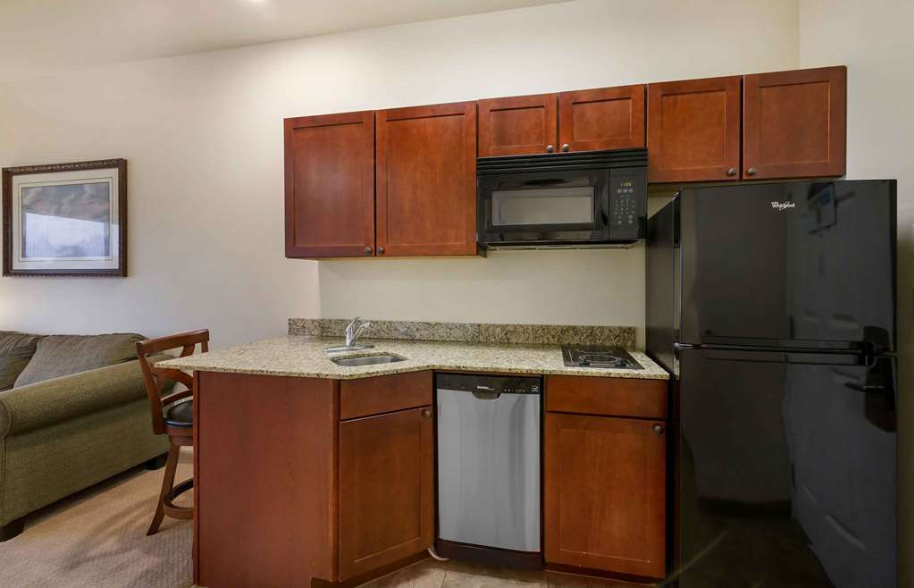 Extended Stay America Suites Minot - photo 15