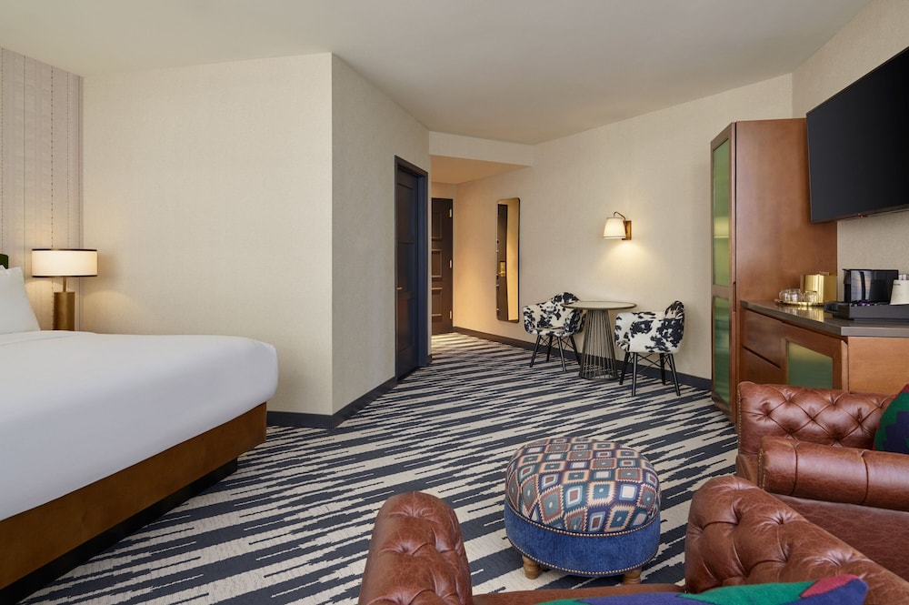 The Leo Kent Hotel Tucson a Tribute Portfolio Hotel - photo 22