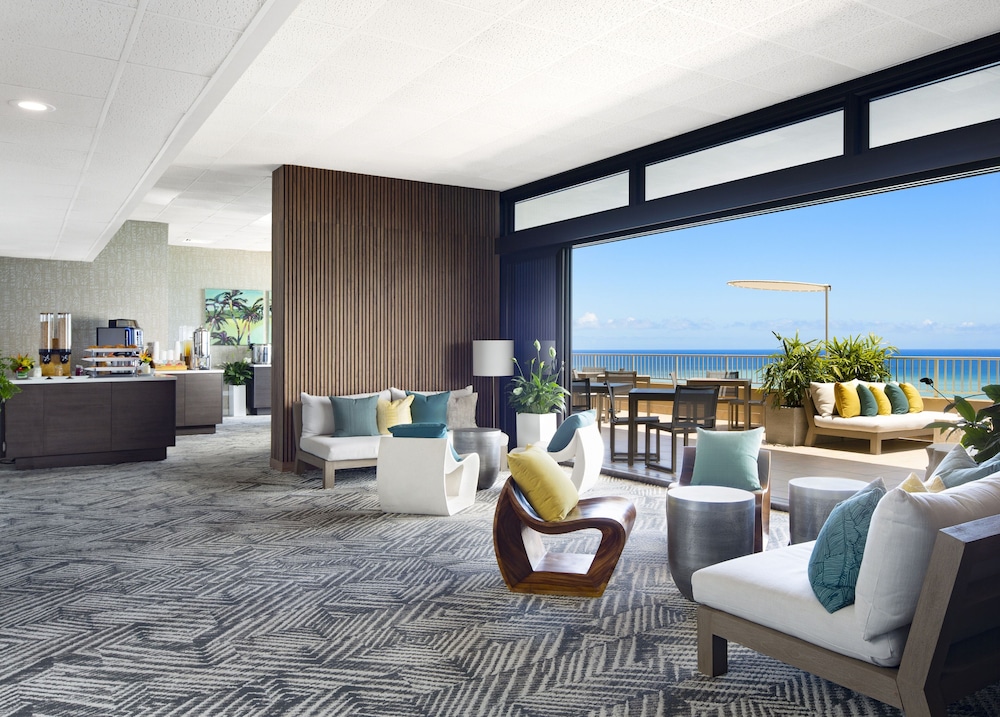 The Twin Fin Hotel - photo 9