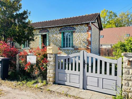 Chez Arthur Sejour En Sologne — hotel in La Ferte-Saint-Aubin