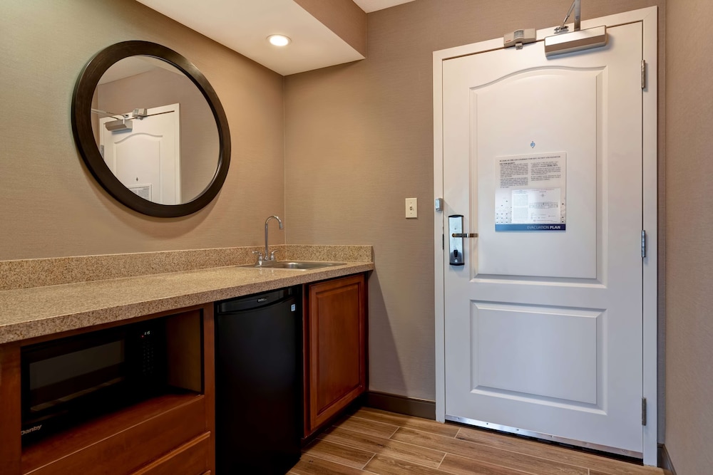 Hampton Inn & Suites Rohnert Park Sonoma County - photo 9