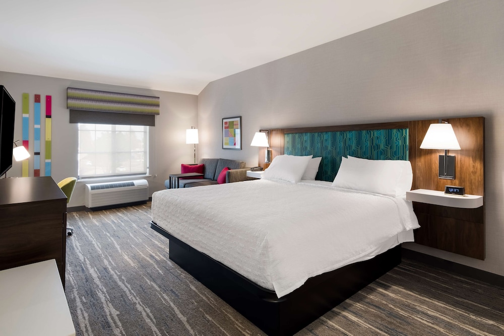 Hampton Inn by Hilton Concord - photo 12