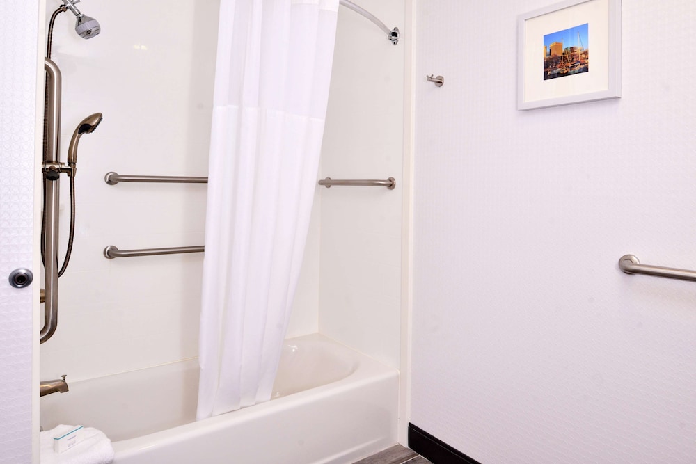Hampton Inn Norfolk Virginia Beach - photo 20