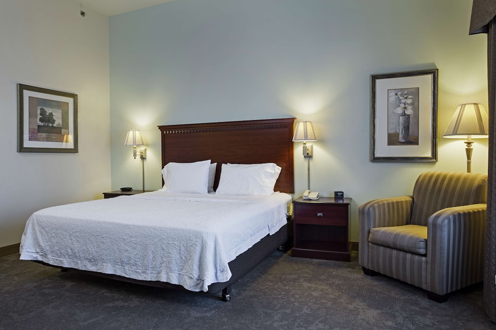 Hampton Inn & Suites Prescott Valley - photo 12