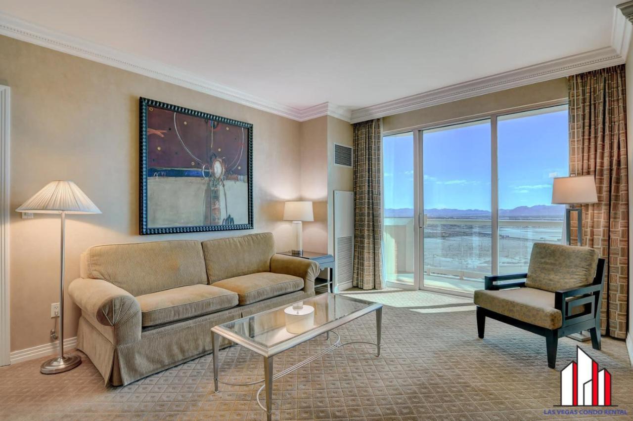 MGM Signature 20 608 1Br 2Ba Balcony Jacuzzi Suite — 4-Star Luxury Hotel in Las Vegas, United States