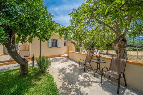 Ira's House — 4-Star Luxury Hotel in Sami, Greece