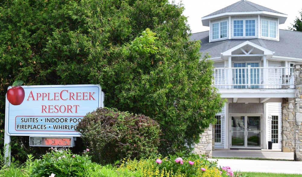 AppleCreek Resort Hotel & Suites - photo 2
