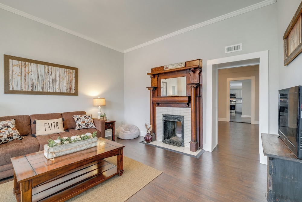 Virginia Getaway Near Douthat State Park pet-friendly hotel Clifton Forge