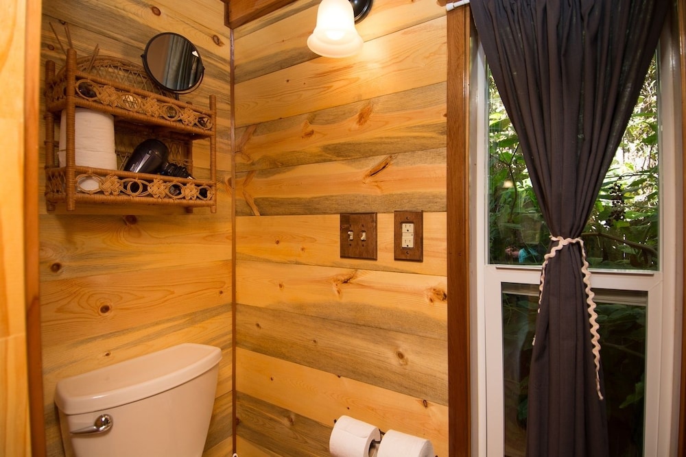 Caravan The Tiny House Hotel - photo 42