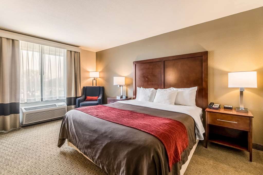 Comfort Inn & Suites Rifle - photo 11